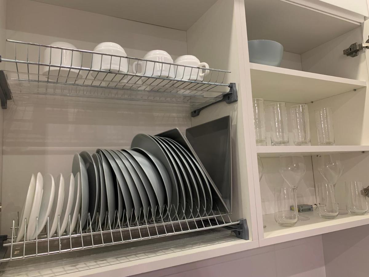 Comfortable Apartments French Quarter Акумулятори Світло Інтернет Завжди キエフ エクステリア 写真
